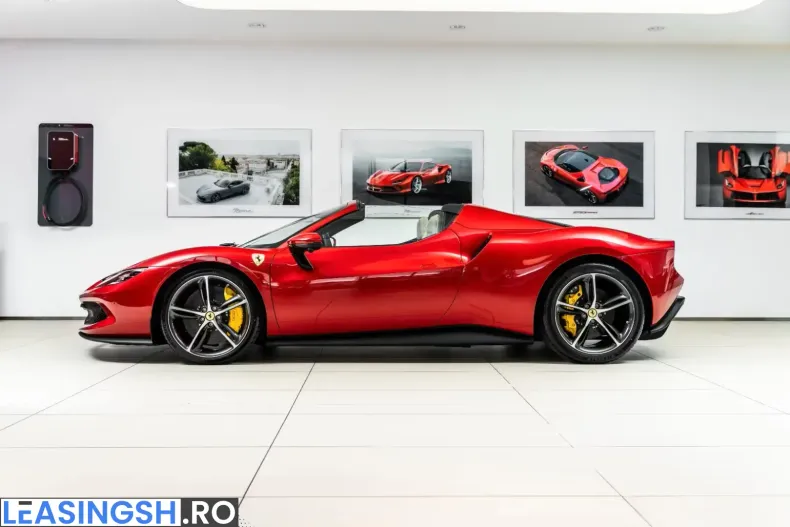 Ferrari 296 GTS din 2025 cu 60 km - oferta FER212142 - foto 9