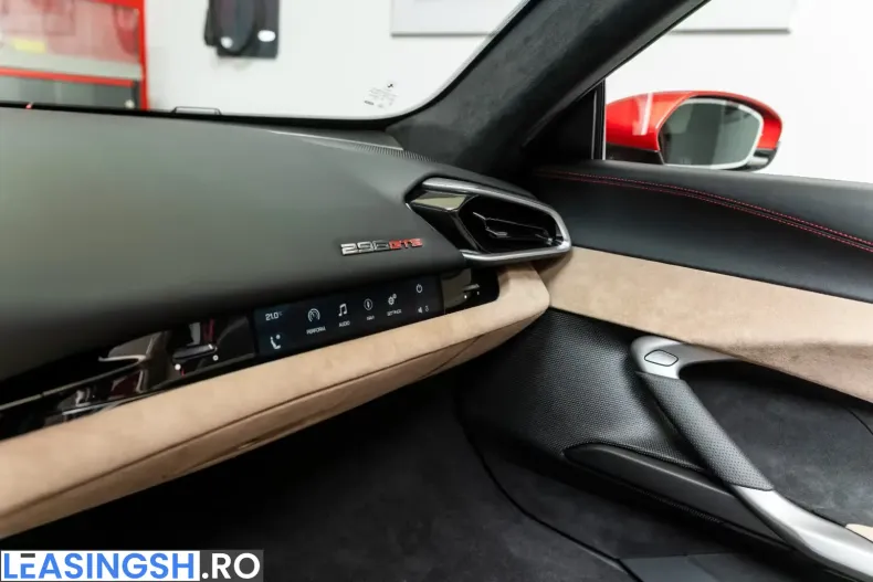 Ferrari 296 GTS din 2025 cu 60 km - oferta FER212142 - foto 29
