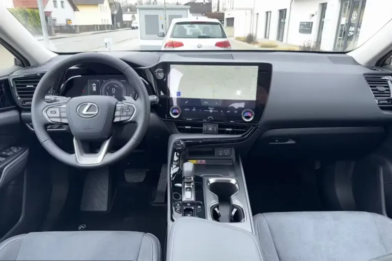 Lexus NX 350h din 2026 cu 2.440 km - oferta LEX212144 - foto 7