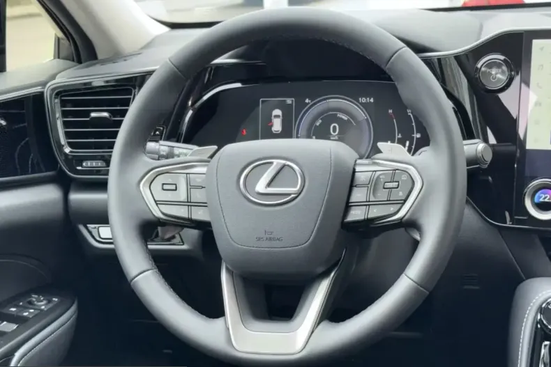 Lexus NX 350h din 2026 cu 2.440 km - oferta LEX212144 - foto 8