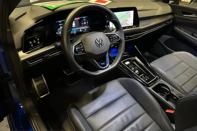 Volkswagen Golf din 2023 cu 22.000 km - oferta VOL212145 - foto 17