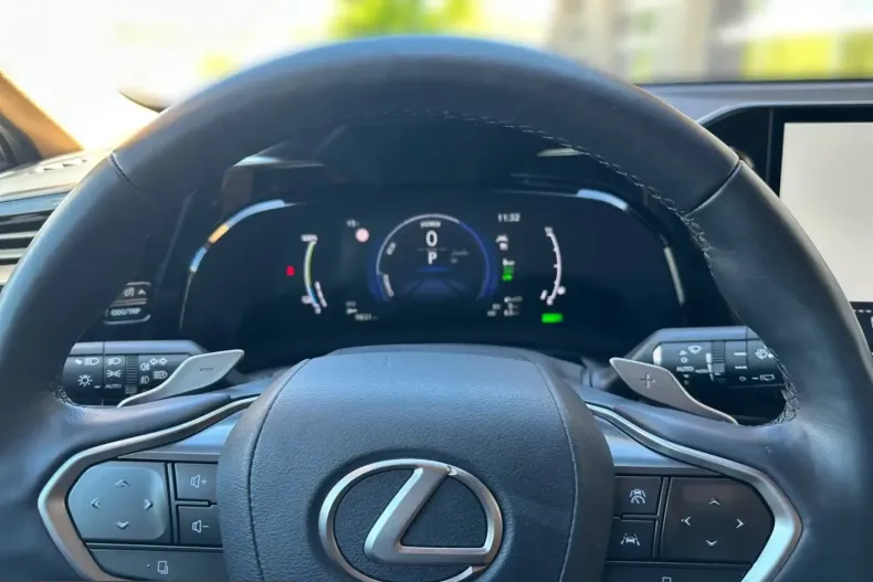 Lexus NX 450h din 2022 cu 26.677 km - oferta LEX212146 - foto 6