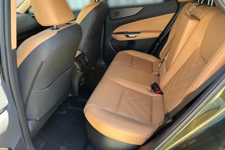Lexus NX 450h din 2022 cu 26.677 km - oferta LEX212146 - foto 8