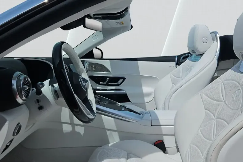 Mercedes-Benz SL 680 din 2025 cu 2.900 km - oferta MER212148 - foto 8