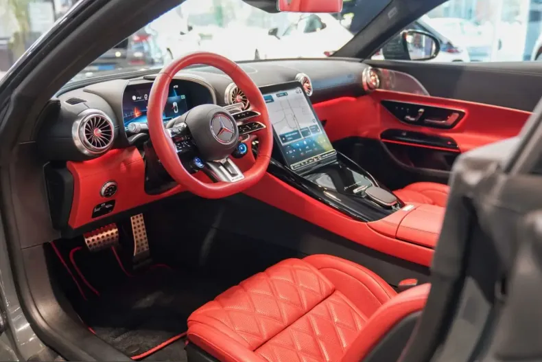 Mercedes-Benz SL 63 AMG (Clasa SL) din 2024 cu 7.239 km - oferta MER212153 - foto 14