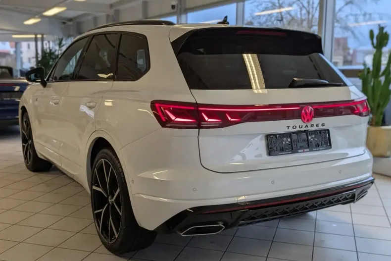 Volkswagen Touareg din 2025 cu 19.899 km - oferta VOL212157 - foto 7