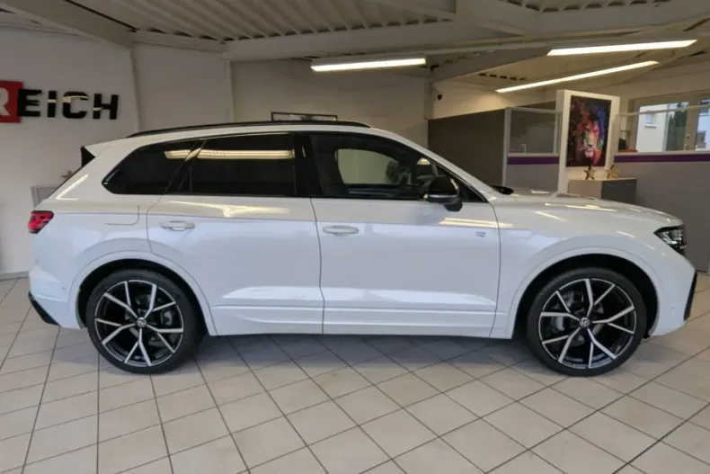 Volkswagen Touareg din 2025 cu 19.899 km - oferta VOL212157 - foto 8