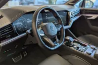 Volkswagen Touareg din 2025 cu 19.899 km - oferta VOL212157 - foto 12