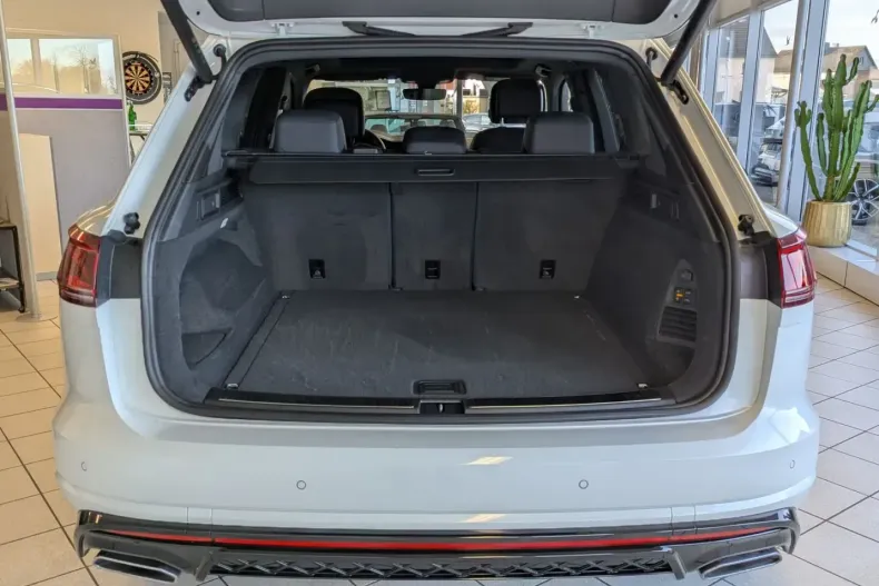Volkswagen Touareg din 2025 cu 19.899 km - oferta VOL212157 - foto 18
