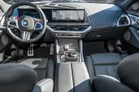 BMW XM (Seria X) din 2025 cu 23.223 km - oferta BMW212158 - foto 3