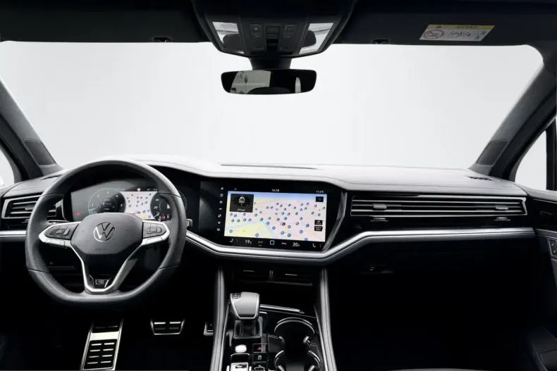 Volkswagen Touareg din 2025 cu 35.612 km - oferta VOL212160 - foto 12