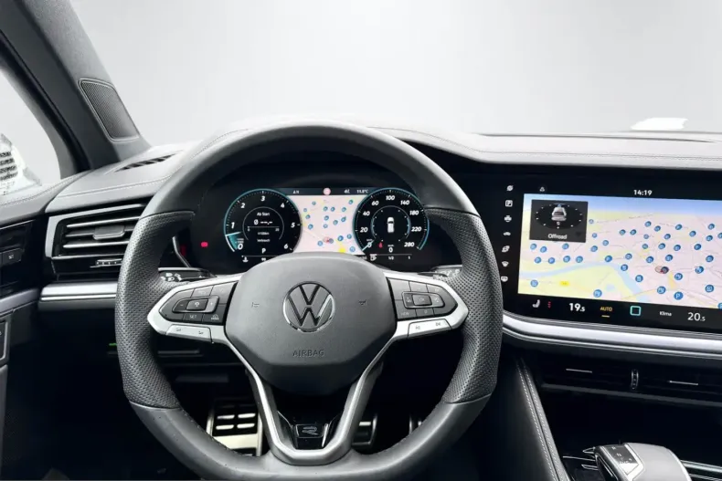 Volkswagen Touareg din 2025 cu 35.612 km - oferta VOL212160 - foto 14