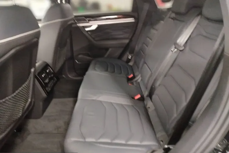 Volkswagen Touareg din 2025 cu 16.615 km - oferta VOL212165 - foto 10