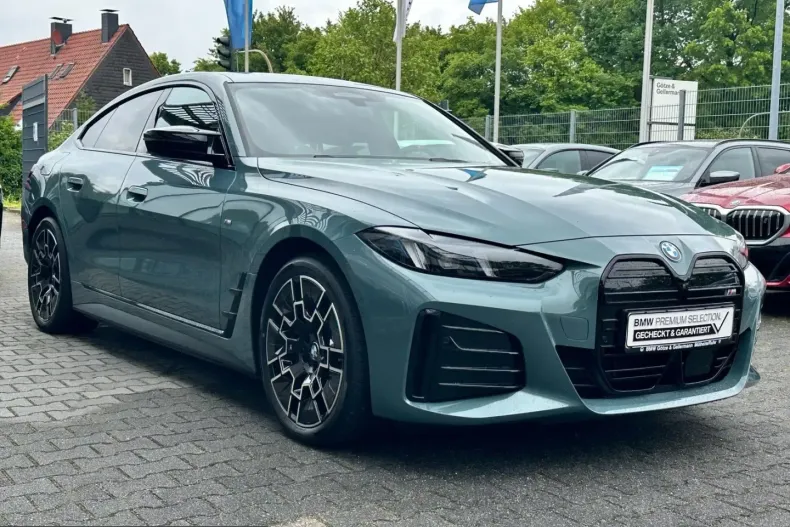 BMW i4 (Seria 4) din 2025 cu 22.785 km - oferta BMW212166 - foto 1
