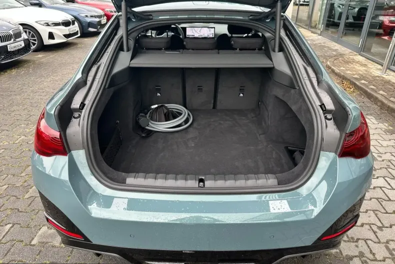 BMW i4 (Seria 4) din 2025 cu 22.785 km - oferta BMW212166 - foto 17