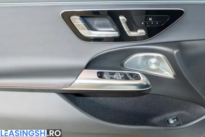 Mercedes-Benz E 53 AMG (Clasa E) din 2025 cu 21.381 km - oferta MER212175 - foto 10