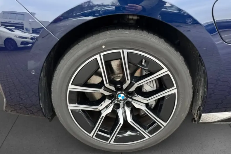 BMW 750 (Seria 7) din 2024 cu 29.890 km - oferta BMW212177 - foto 20
