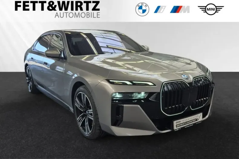 BMW 750 (Seria 7) din 2024 cu 66.500 km - oferta BMW212179 - foto 1