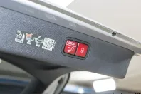 Mercedes-Benz E 300 (Clasa E) din 2025 cu 16.825 km - oferta MER212182 - foto 11