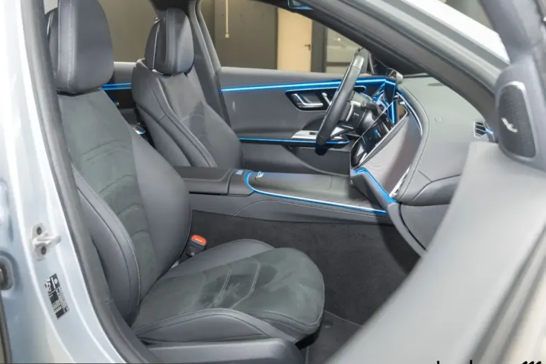 Mercedes-Benz E 300 (Clasa E) din 2025 cu 16.825 km - oferta MER212182 - foto 17