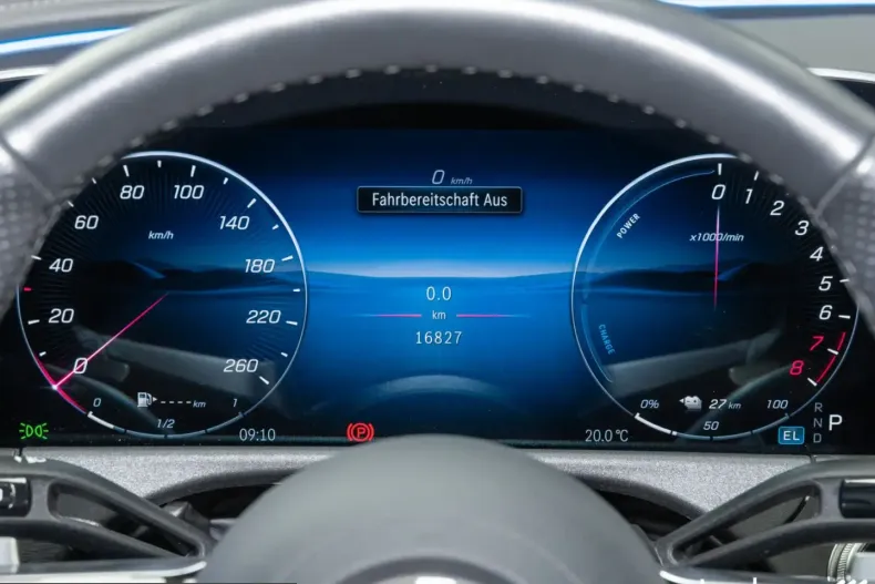 Mercedes-Benz E 300 (Clasa E) din 2025 cu 16.825 km - oferta MER212182 - foto 21