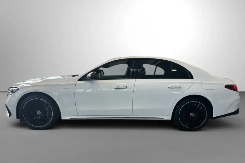 Mercedes-Benz E 300 (Clasa E) din 2025 cu 22.031 km - oferta MER212183 - foto 7
