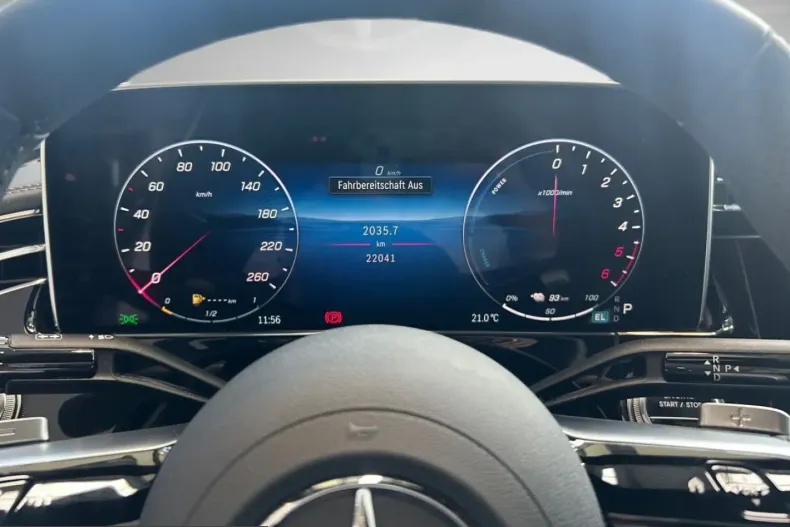 Mercedes-Benz E 300 (Clasa E) din 2025 cu 22.031 km - oferta MER212183 - foto 20