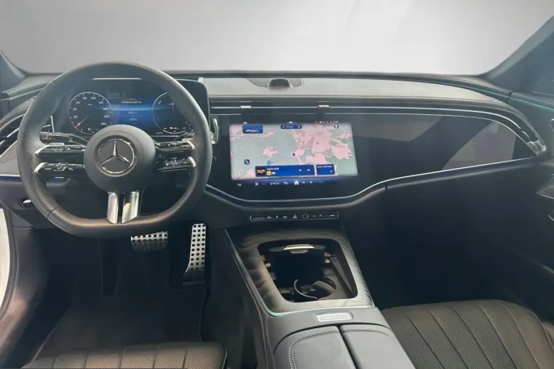 Mercedes-Benz E 300 (Clasa E) din 2025 cu 22.031 km - oferta MER212183 - foto 21