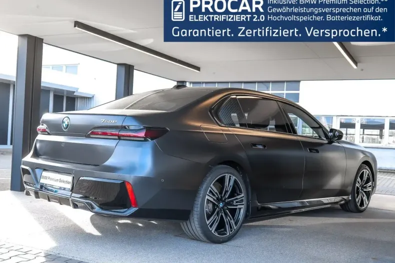 BMW 750 (Seria 7) din 2024 cu 44.878 km - oferta BMW212186 - foto 2