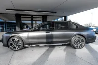 BMW 750 (Seria 7) din 2024 cu 44.878 km - oferta BMW212186 - foto 4