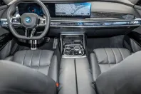 BMW 750 (Seria 7) din 2024 cu 44.878 km - oferta BMW212186 - foto 17
