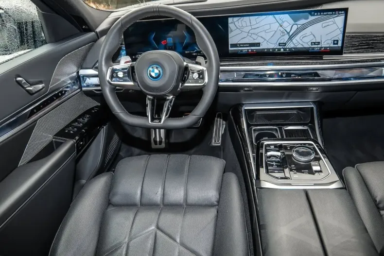 BMW 750 (Seria 7) din 2024 cu 44.878 km - oferta BMW212186 - foto 19
