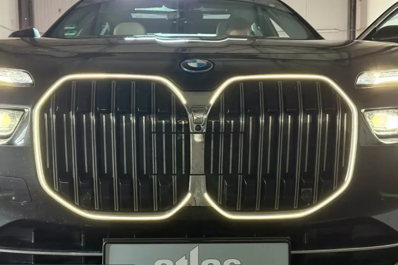 BMW 750 (Seria 7) din 2024 cu 50.063 km - oferta BMW212190 - foto 9