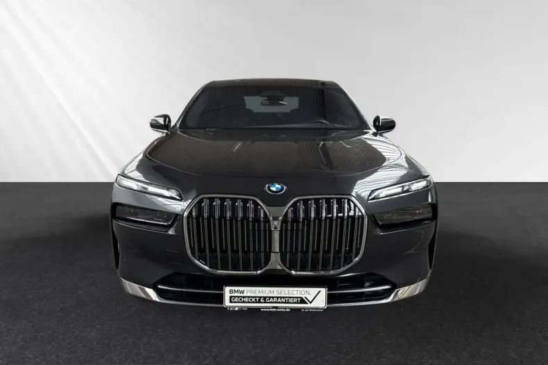 BMW 750 (Seria 7) din 2025 cu 42.150 km - oferta BMW212194 - foto 7