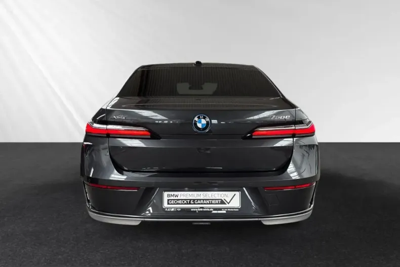 BMW 750 (Seria 7) din 2025 cu 42.150 km - oferta BMW212194 - foto 8