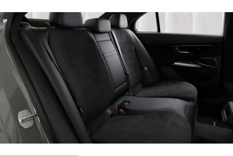 Mercedes-Benz E 450 (Clasa E) din 2025 cu 17.027 km - oferta MER212196 - foto 7