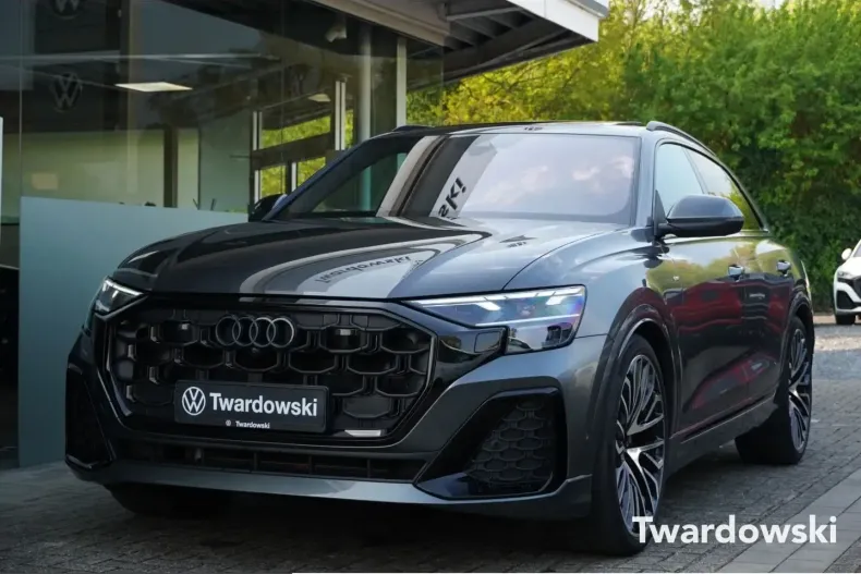 Audi Q8 din 2025 cu 20.473 km - oferta AUD212201 - foto 3