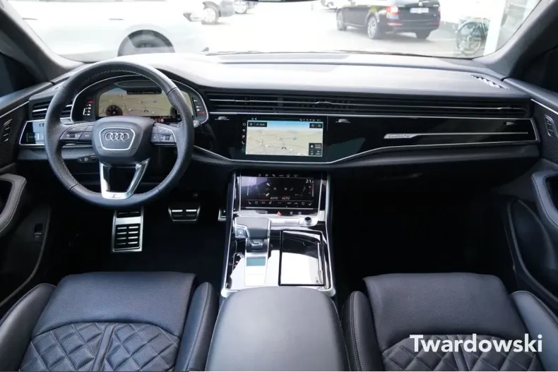 Audi Q8 din 2025 cu 20.473 km - oferta AUD212201 - foto 12
