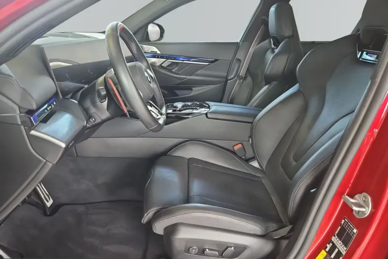 BMW M5 (Seria 5) din 2025 cu 19.193 km - oferta BMW212202 - foto 14