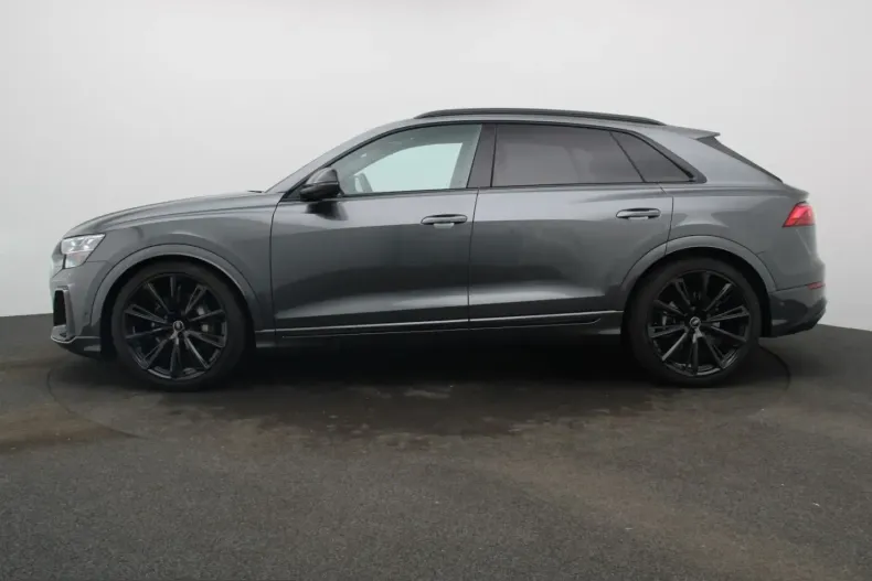 Audi Q8 din 2025 cu 10.500 km - oferta AUD212204 - foto 4