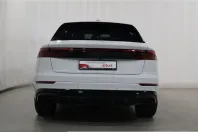 Audi Q8 din 2025 cu 17.082 km - oferta AUD212207 - foto 4