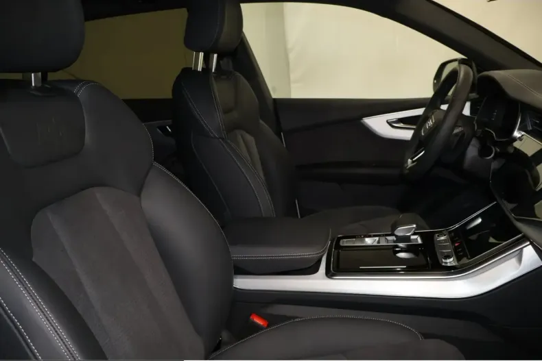 Audi Q8 din 2025 cu 17.082 km - oferta AUD212207 - foto 7