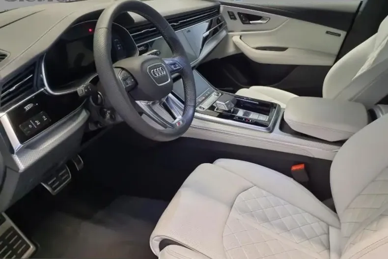 Audi Q8 din 2025 cu 16.150 km - oferta AUD212211 - foto 3