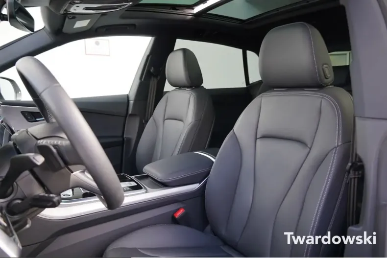Audi Q8 din 2025 cu 14.029 km - oferta AUD212212 - foto 10