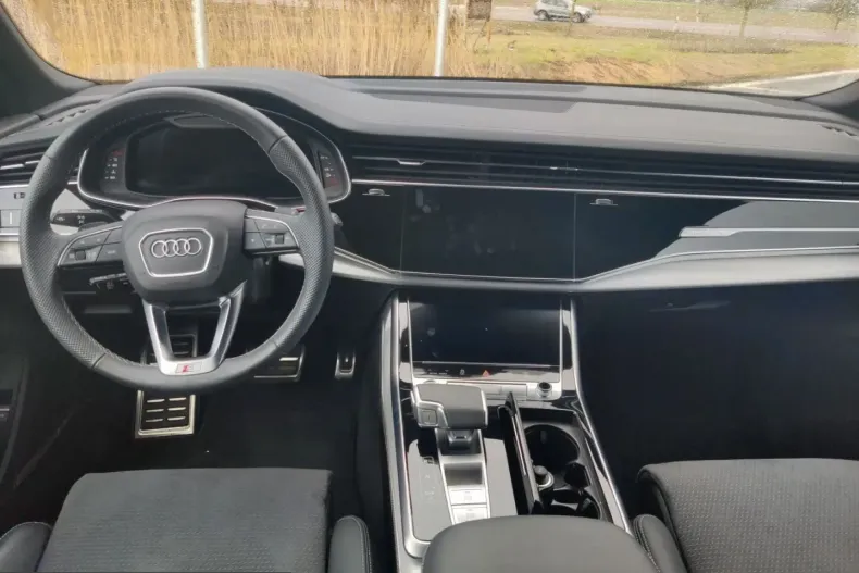 Audi Q8 din 2025 cu 17.223 km - oferta AUD212213 - foto 10