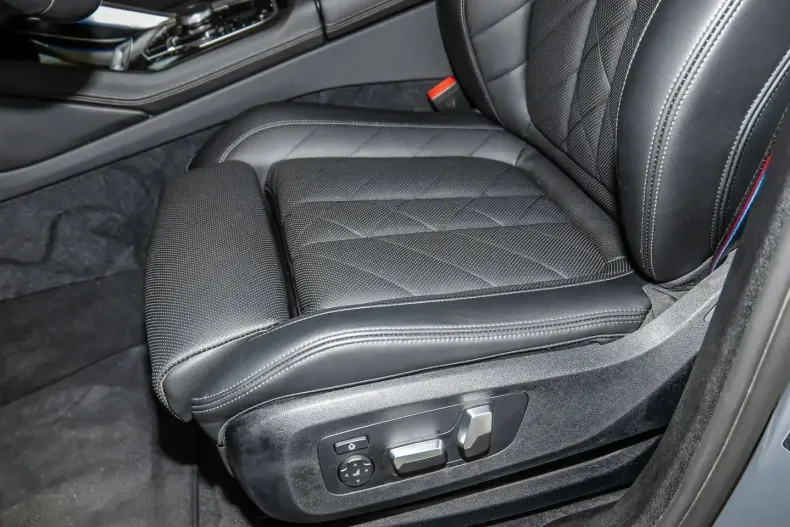 BMW X6 (Seria X) din 2025 cu 29.400 km - oferta BMW212217 - foto 21