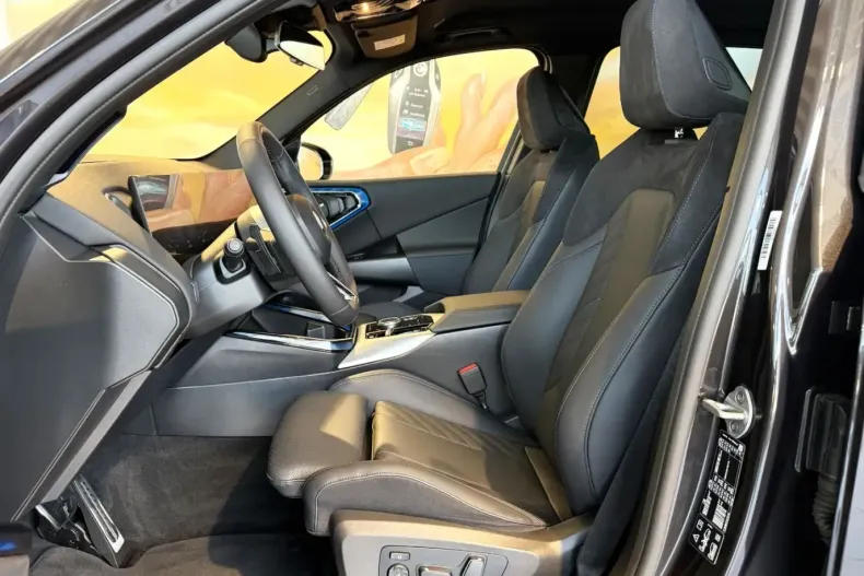BMW X3 (Seria X) din 2025 cu 14.000 km - oferta BMW212224 - foto 3