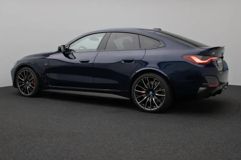 BMW i4 (Seria 4) din 2024 cu 16.106 km - oferta BMW212229 - foto 9