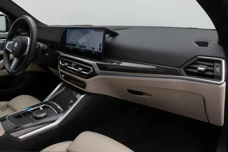 BMW i4 (Seria 4) din 2024 cu 16.106 km - oferta BMW212229 - foto 22