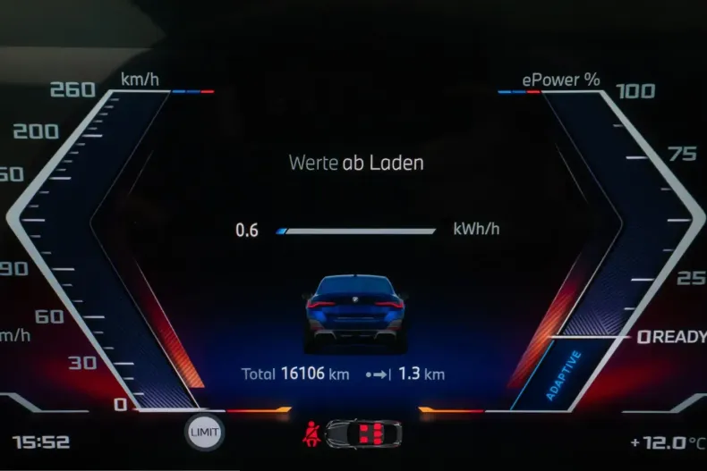 BMW i4 (Seria 4) din 2024 cu 16.106 km - oferta BMW212229 - foto 40